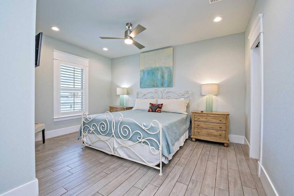 Beachfront~8Bedrooms~Lemonshello Gulf Shores Luaran gambar
